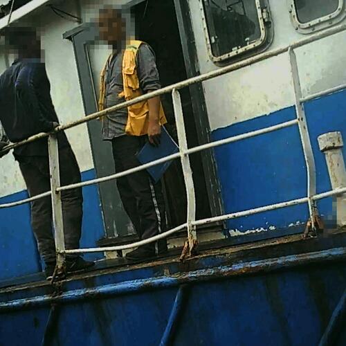 Fisheries observers risk violence on Chinese-owned trawlers fishing in Ghana