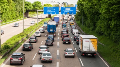 Klimasch(m)utz: Deutschland verfehlt erneut Klimaziele bei Verkehr und Gebäuden