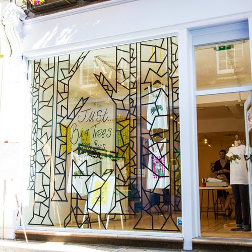 EJF opens new pop up shop on London's iconic Carnaby Street to Save the Bees.