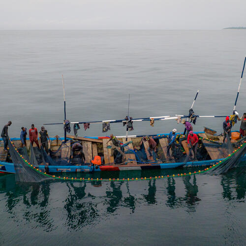 Community participation for the future of global fisheries
