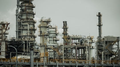 COP29: Öl- und Gasgiganten machen Milliardengewinne, während Zahl an Klimageflüchteten wächst