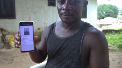 New phone app helps Liberia’s canoe fishers fight illegal fishing