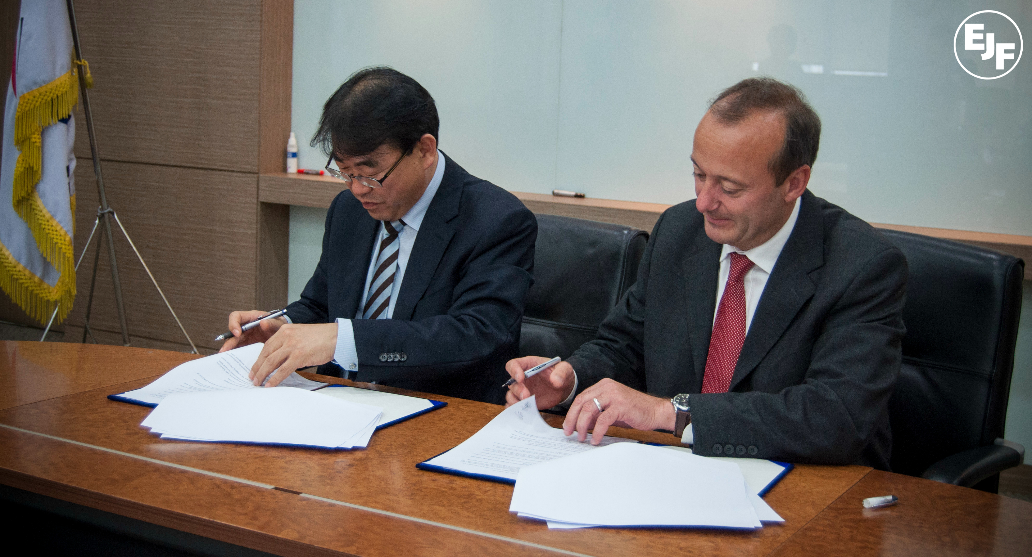 EJF and Republic of Korea sign ground-breaking MOU formalising joint initiative to combat IUU fishing